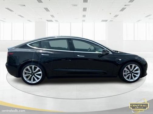 2020 Tesla Model 3 Long Range