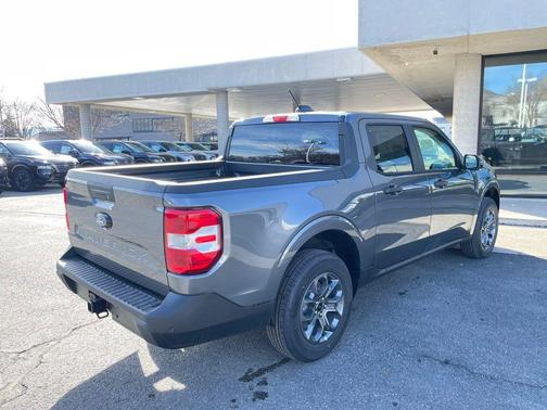 Carbonized Gray Metallic 2026 Ford Maverick XLT