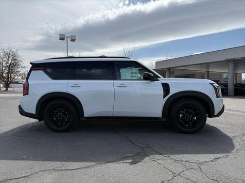 2025 Nissan Armada PRO-4X 4WD