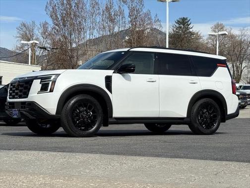 2025 Nissan Armada PRO-4X 4WD