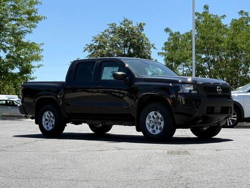 2025 Nissan Frontier S