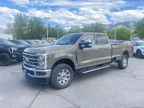 Marsh Gray 2026 Ford F-350 Lariat