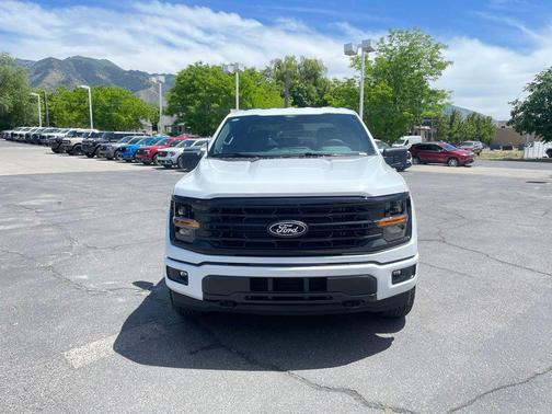 Oxford White 2026 Ford F-150 XLT