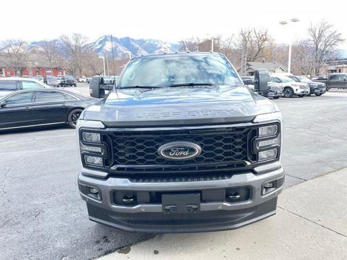 2026 Ford F-350 Lariat