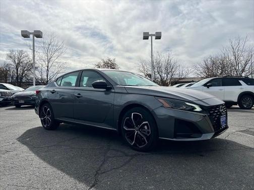 2025 Nissan Altima SR AWD