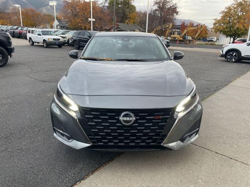 2025 Nissan Altima SR AWD