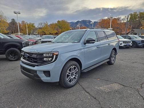 2025 Ford Expedition Max Active 4x4
