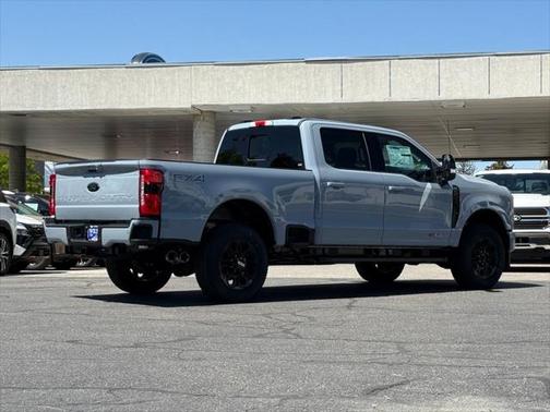2025 Ford F-350 Lariat