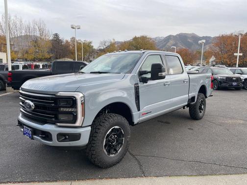 2026 Ford F-350 Platinum