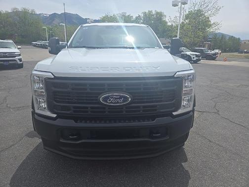 Oxford White 2026 Ford F-450 XL