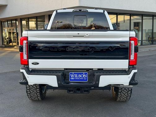 2026 Ford F-350 Platinum