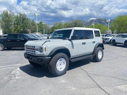Avalanche Gray 2026 Ford Bronco Heritage Edition