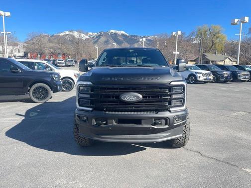 2026 Ford F-350 Platinum
