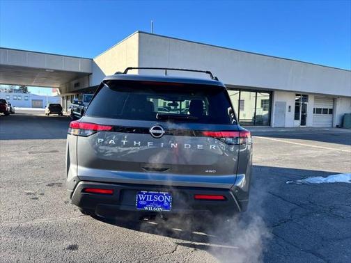 2025 Nissan Pathfinder SV 4WD