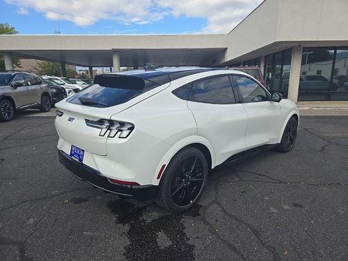 2025 Ford Mustang Mach-E GT