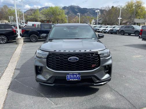 Carbonized Gray Metallic 2026 Ford Explorer ST