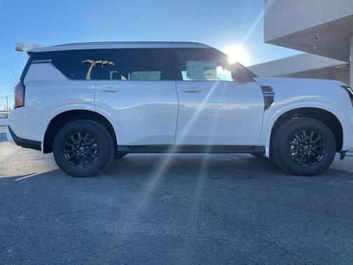 2026 Nissan Armada SV