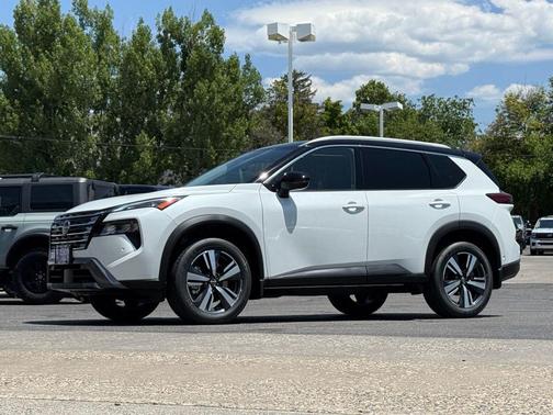 2025 Nissan Rogue SL
