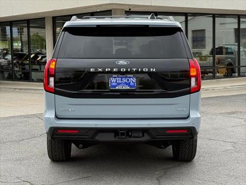 2025 Ford Expedition Max Active 4x4