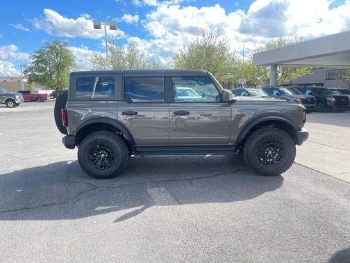 Marsh Gray 2026 Ford Bronco Outer Banks
