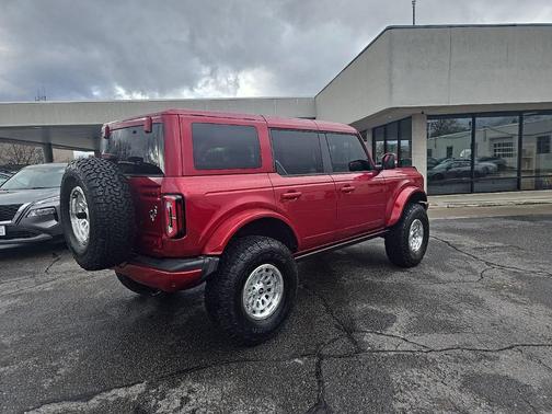 2025 Ford Bronco Badlands