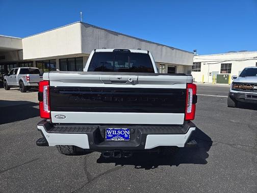 2026 Ford F-350 Platinum