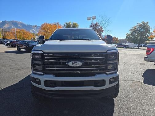 2026 Ford F-350 Platinum