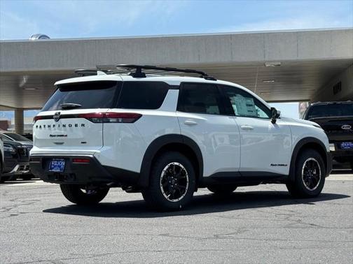 2025 Nissan Pathfinder Rock Creek 4WD