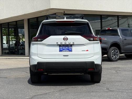 2025 Nissan Rogue Rock Creek