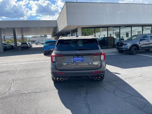 Marsh Gray 2026 Ford Explorer ST