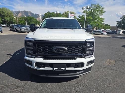 2025 Ford F-350 Lariat