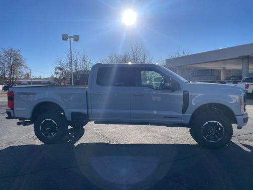 2026 Ford F-250 Platinum