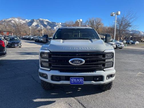 2026 Ford F-250 Platinum