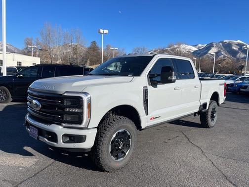 2026 Ford F-250 Platinum