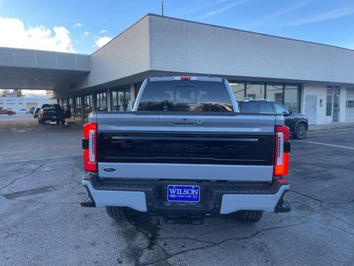 2026 Ford F-350 Platinum