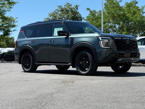 2025 Nissan Armada PRO-4X 4WD