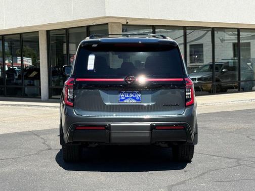 2025 Nissan Armada PRO-4X 4WD