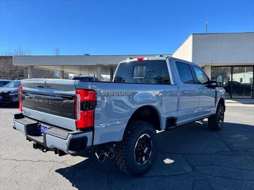 2025 Ford F-350 Platinum