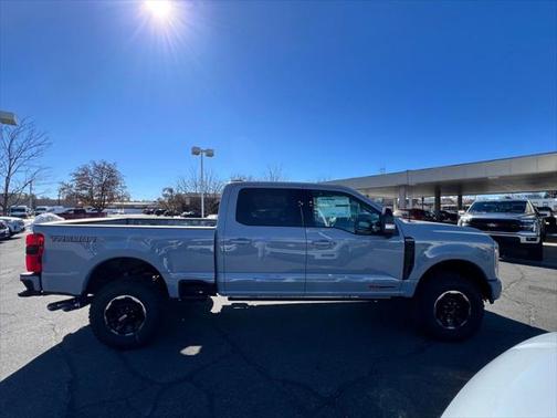 2025 Ford F-350 Platinum