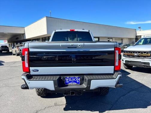 2025 Ford F-350 Platinum