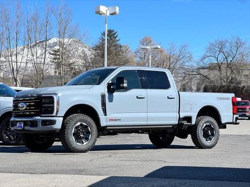 2025 Ford F-350 Platinum