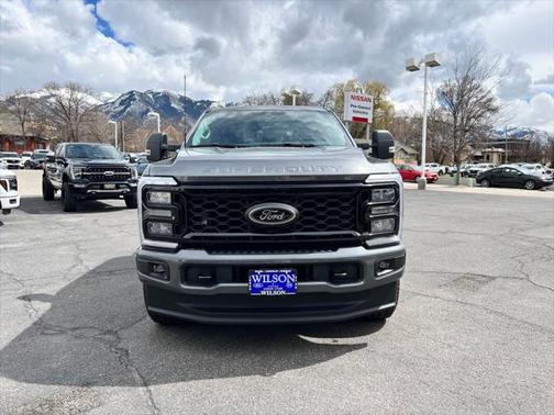 2025 Ford F-350 XLT