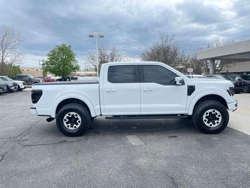 Oxford White 2025 Ford F-150 XLT