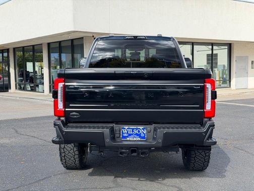 2025 Ford F-350 Platinum