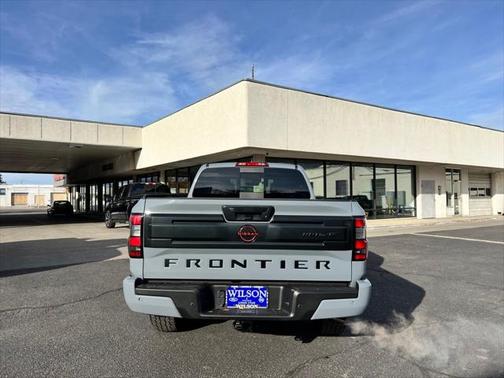 2025 Nissan Frontier PRO-4X