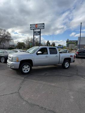 Sheer Silver Metallic 2010 Chevrolet Silverado 1500 LT
