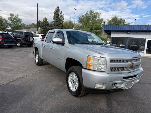 Sheer Silver Metallic 2010 Chevrolet Silverado 1500 LT