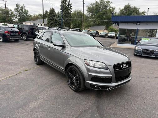 Graphite Gray Metallic 2015 Audi Q7 3.0T S line Prestige