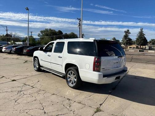2011 GMC Yukon XL Denali
