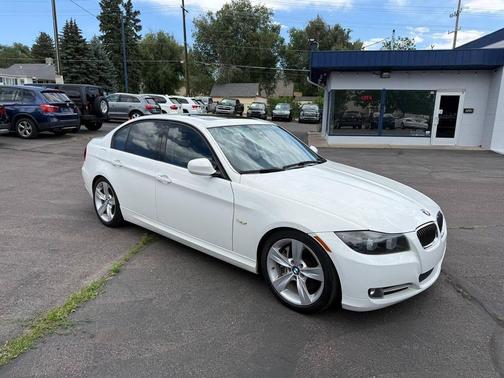 Alpine White 2010 BMW 335 335i 4dr Sedan